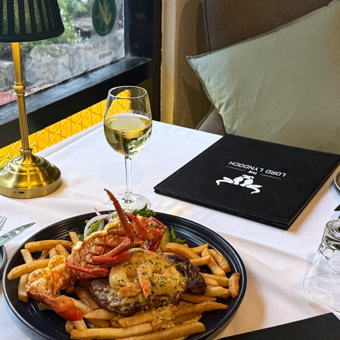 The Lord Lyndoch Barossa Snug Pic 6